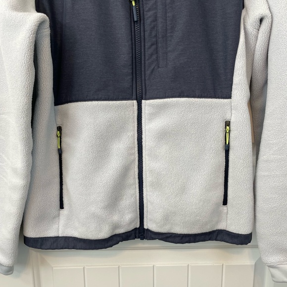The North Face Polartec Fleece Zip Up Collared Jacket - Picture 6 of 15